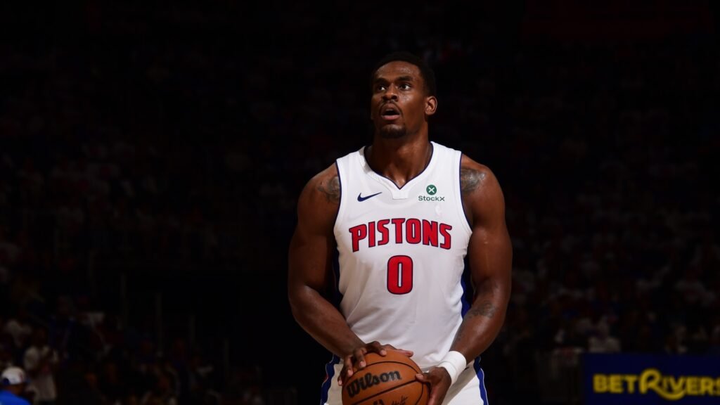 Jalen Duren in a Detroit Pistons uniform