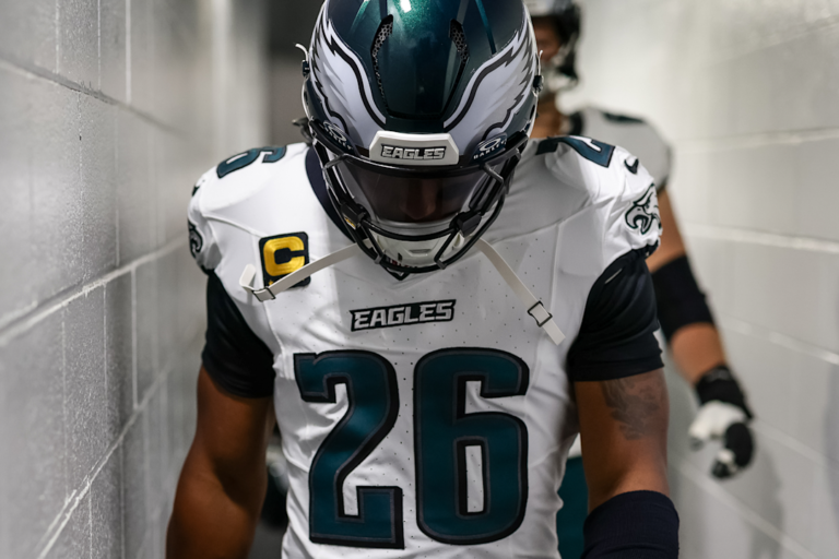 Saquon Barkley in the stadium tunnel before Eagles–Bears at Soldier Field on September 28, 2026. Pregame photo by Kiel Leggere / Philadelphia Eagles.