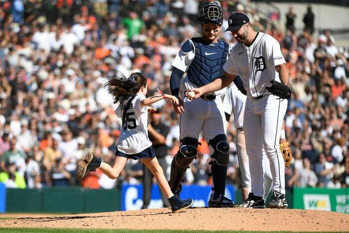 Genevieve Verlander runs toward her father, Justin, during his final major-league start in Detroit on September 26, 2026.