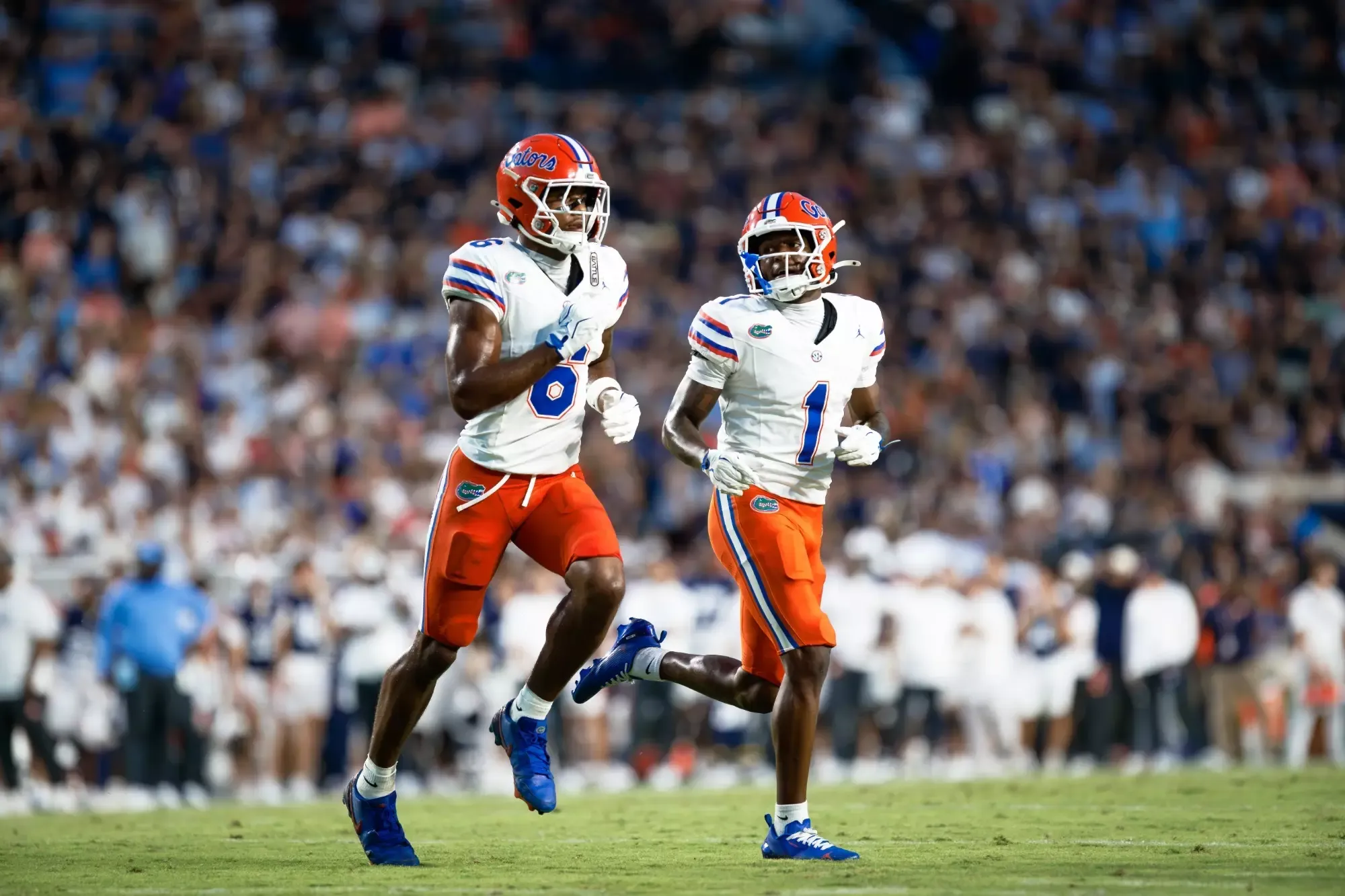 Florida receivers Dallas Wilson and Vernell Brown III on the field at Auburn.