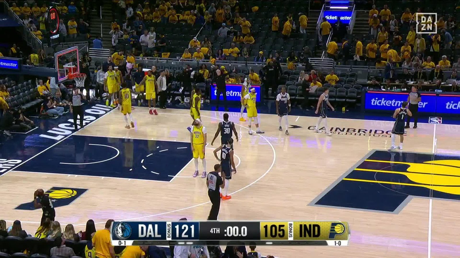 Dallas and Indiana at Gainbridge Fieldhouse at the end of their October 23, 2026 game.
