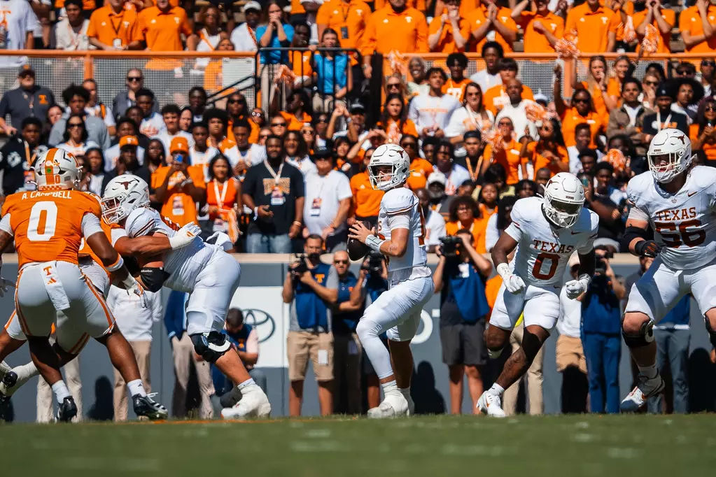 Arch Manning stands in the pocket behind Texas blockers against Tennessee on September 26, 2026.