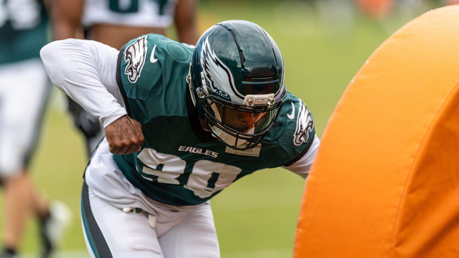 Eagles running back Dameon Pierce drives toward a practice pad at the Jefferson Health Training Complex.