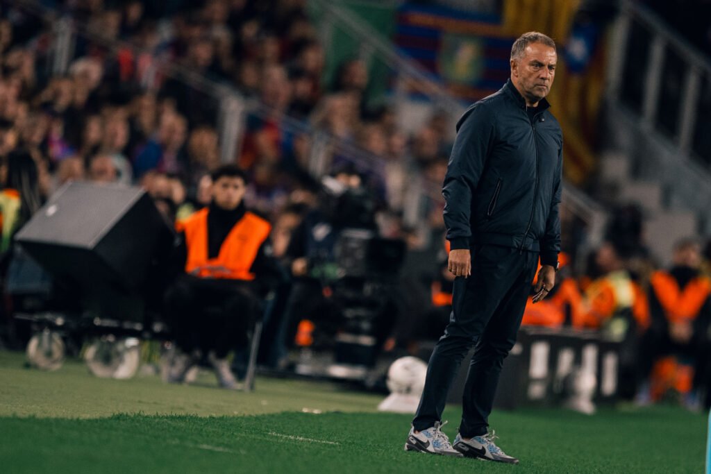 Hansi Flick on Barcelona’s sideline during the October 25, 2026 Clásico against Real Madrid.