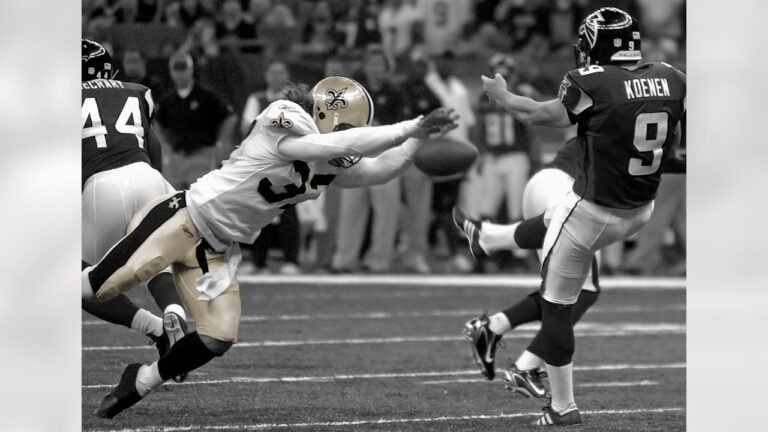 Steve Gleason dives toward Michael Koenen’s punt in the Saints’ 2006 Superdome reopening game against Atlanta.