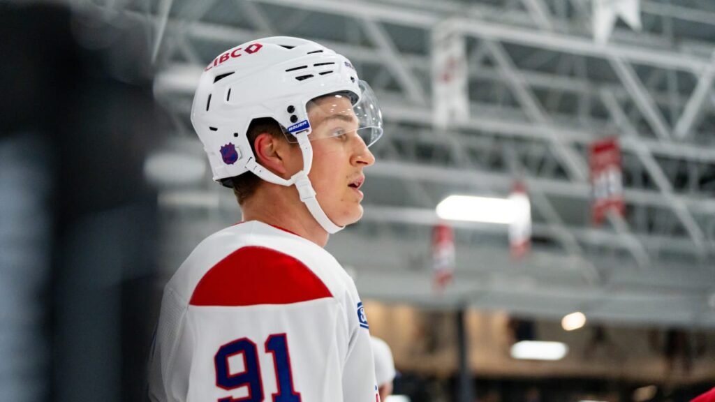 Oliver Kapanen in a white number 91 practice jersey at Montreal’s 2026-27 training camp in Brossard.