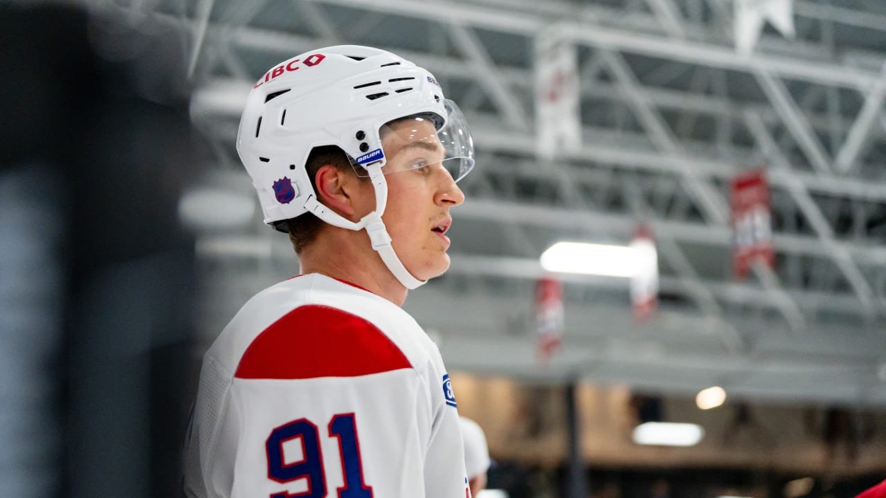 Oliver Kapanen in a white number 91 practice jersey at Montreal’s 2026-27 training camp in Brossard.