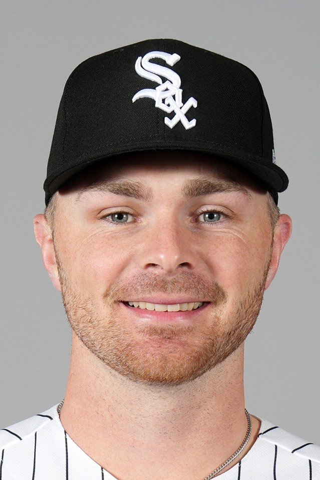 Official MLB profile portrait of Sean Newcomb in a Chicago White Sox cap