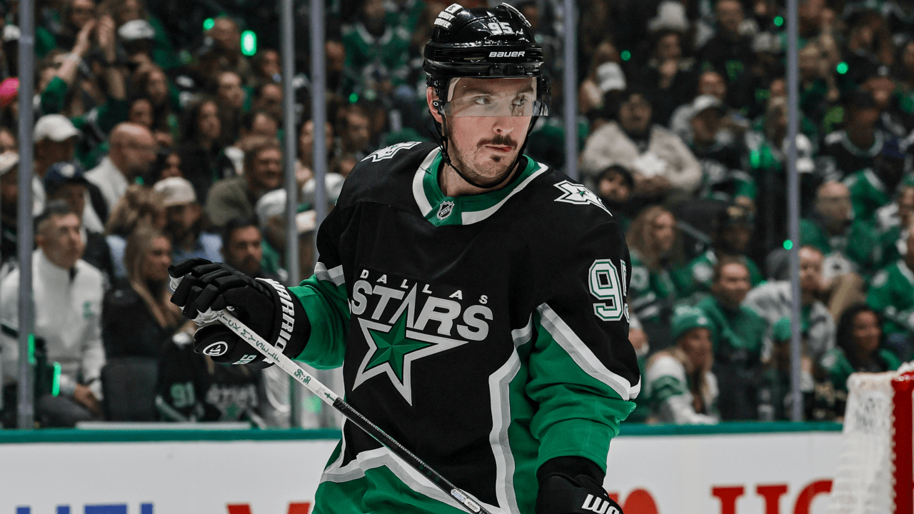 Matt Duchene in a Dallas Stars uniform.