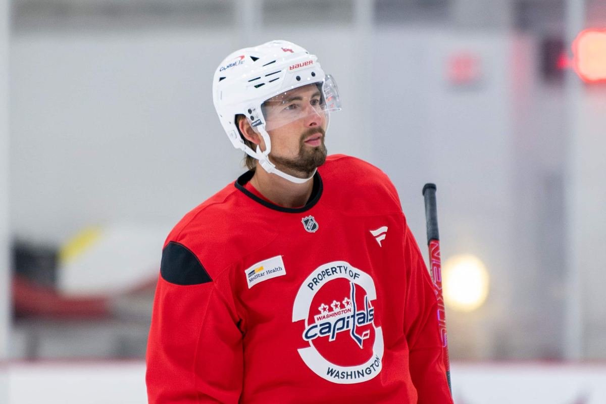 Justin Holl at Washington Capitals practice.