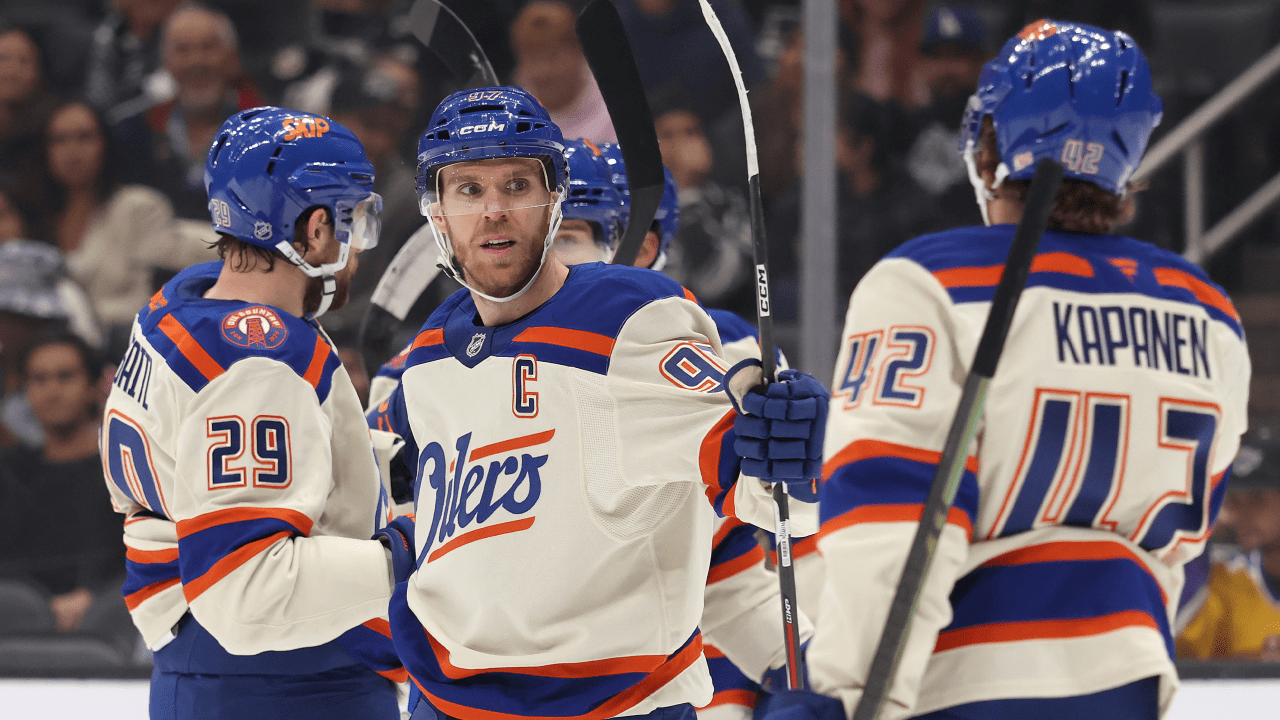 Connor McDavid with Edmonton teammates during the Oilers’ game against Los Angeles on October 13, 2026.