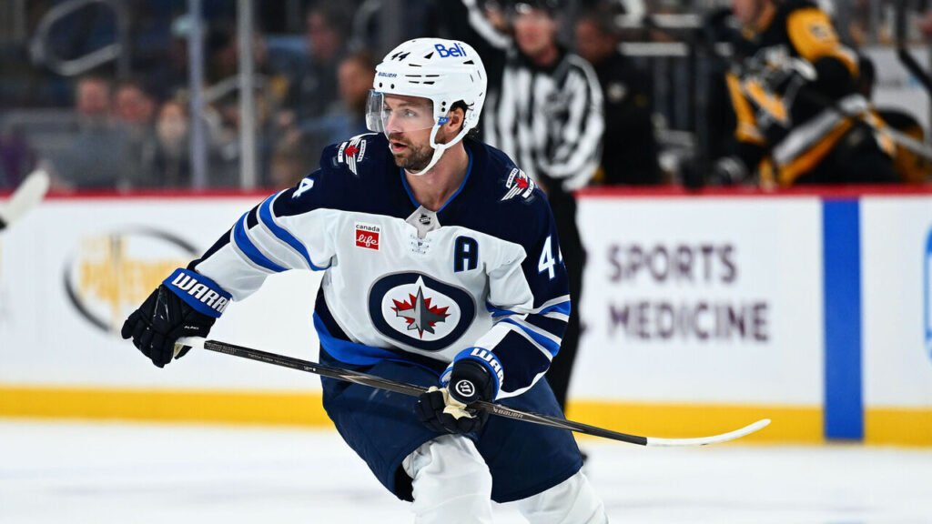 Winnipeg Jets defenseman Josh Morrissey skating at Pittsburgh.