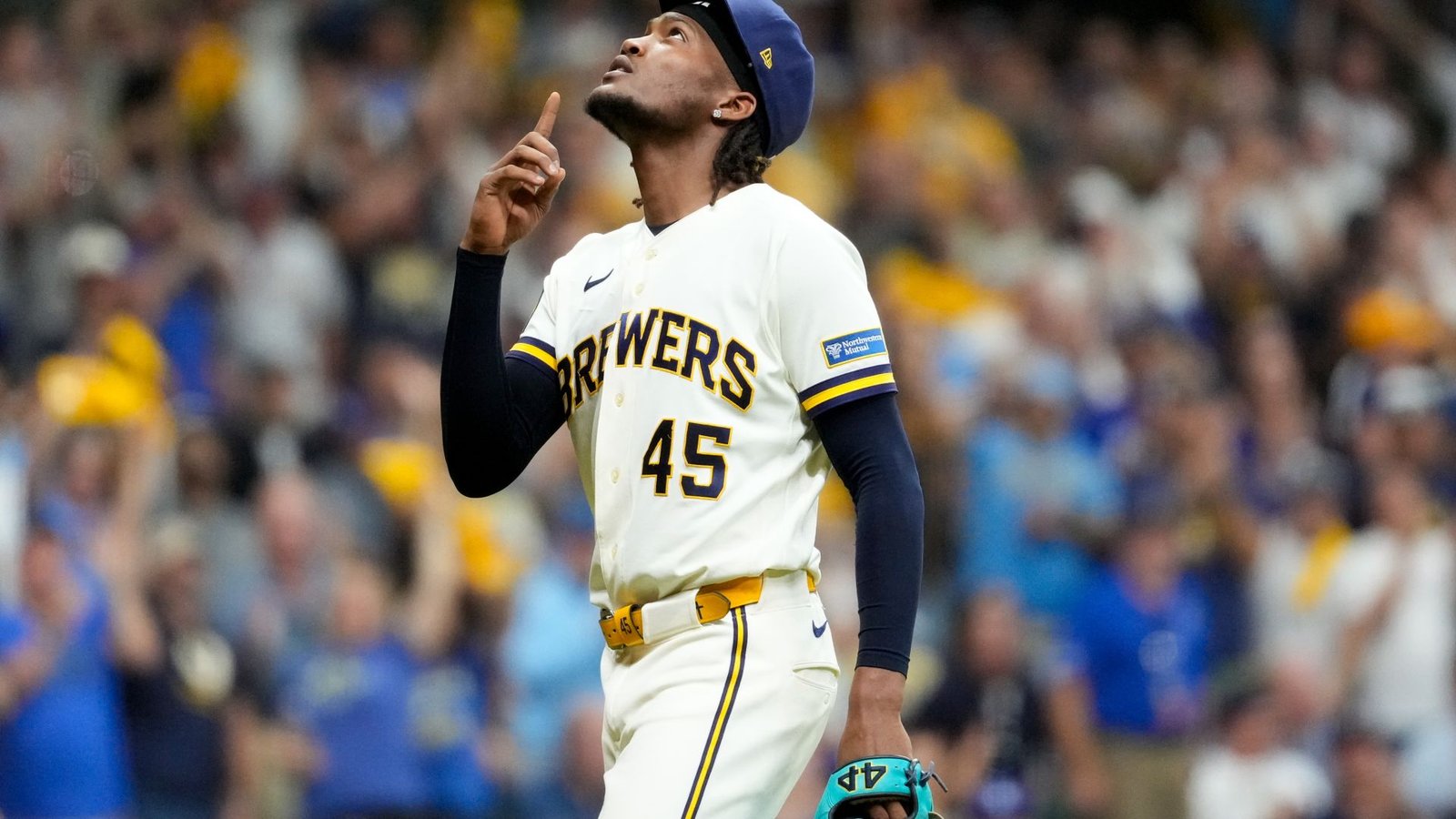 Abner Uribe during Dodgers–Brewers NLCS Game 2 at American Family Field on October 12, 2026.