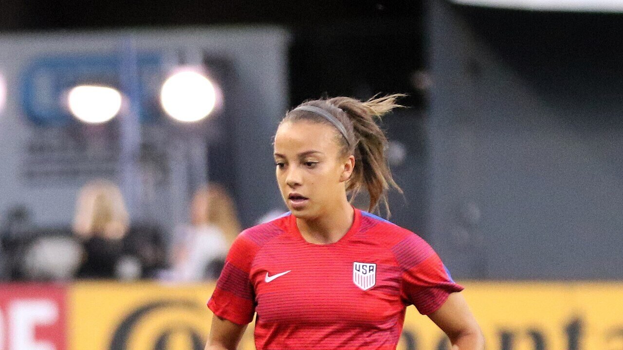 Mallory Swanson, then known as Mallory Pugh, with the U.S. team in September 2017.