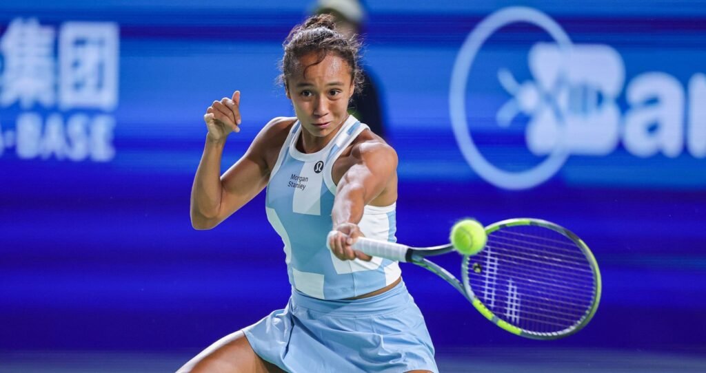 Leylah Fernandez hits a two-handed backhand at the 2026 Ningbo Open