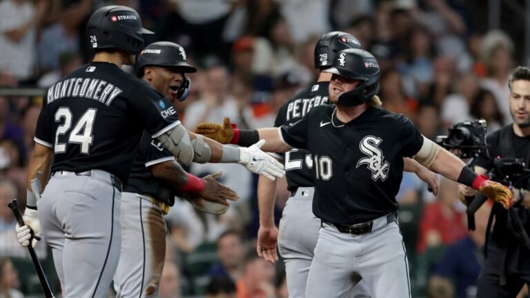 Chase Meidroth celebrates with White Sox teammates after their September 30, 2026 playoff victory in Houston.